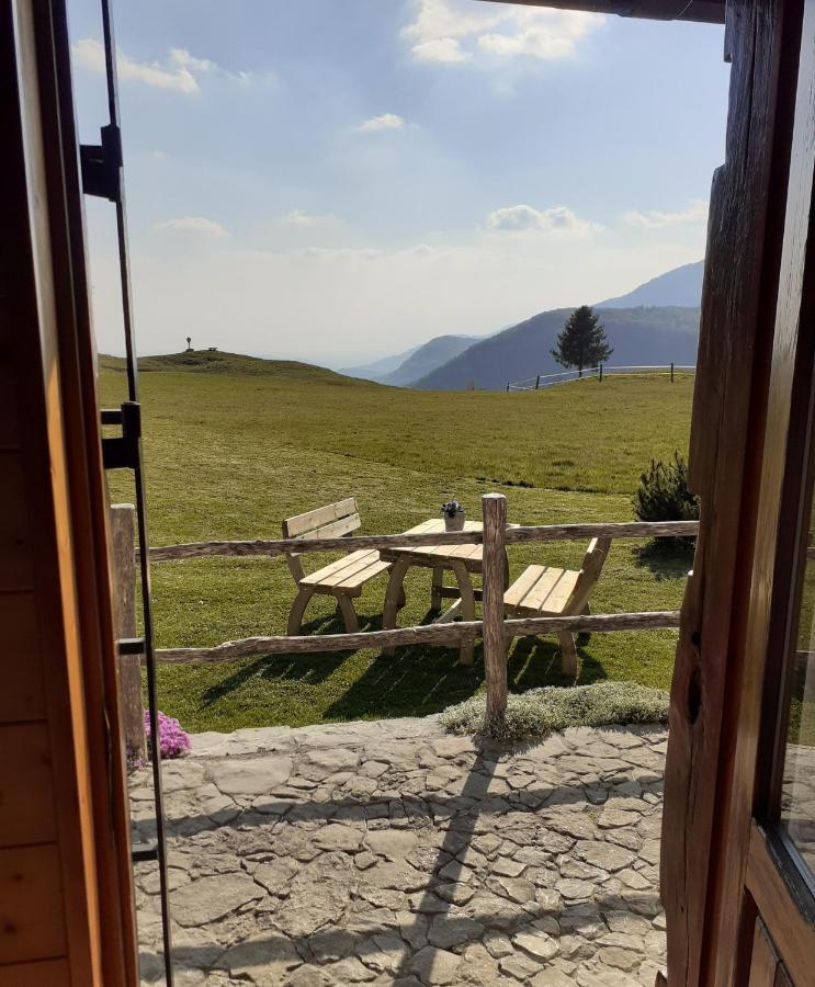 Baita Tana Da L'Ors Forgaria nel Friuli Extérieur photo